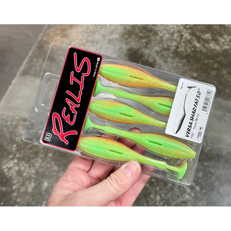 Versa Shad Fat|Sexy Shad UV – F085|Baby Bass – F091|Light Pro Blue – F088|Chartreuse Shad – F075|White Back Shad – F076|Green Pumpkin Red Flake – F018|Young Melon – F087|Game Over|Bluegill Flash – F077|Ice Cube – F098|Smokey Magic- F104|Psychedelic Chartr
