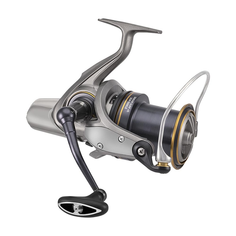 Daiwa 22 Sensor Surf 45 SCW 5000LD Spin Reel