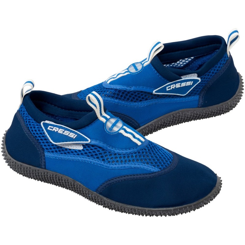 Reef Water Shoe|3 (35 EU)|4 (36 EU)|5 (37 EU)|6 (38 EU)|6.5 (39 EU)|7.5 (40 EU)|8 (41 EU)|9 (42 EU)|10 (43 EU)|10.5 (44 EU)|11.5 (45 EU)|12 (46 EU)|13 (47 EU)|13.5 (48 EU)|Azure/Blue|Black