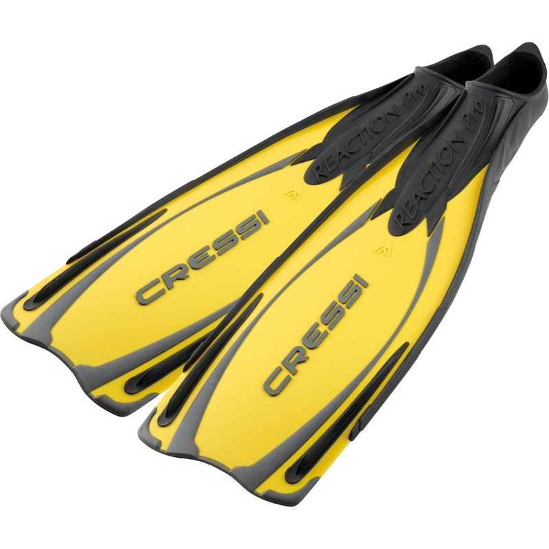 Reaction Pro Fins|36/37 (3/4)|38/39 (5/6)|40/41 (7/8)|42/43 (8/9)|44/45 (10/11)|46/47 (12/13)|Yellow/Silver|Blue/Azure|Black/Silver
