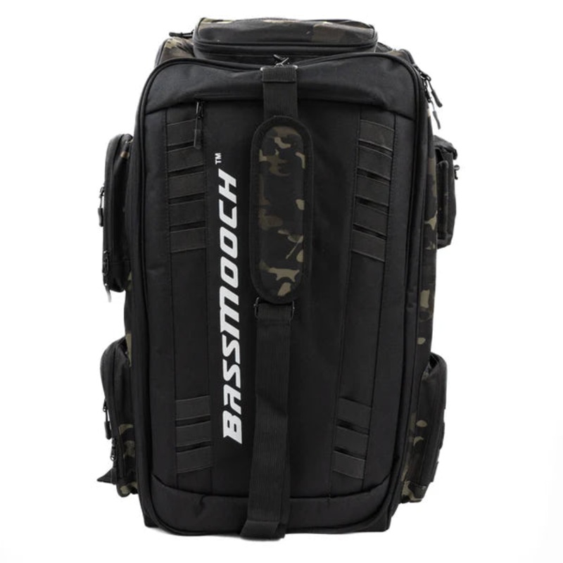 BASSMOOCH CAMO GET’EM GEAR TRAVEL TACKLE BAG