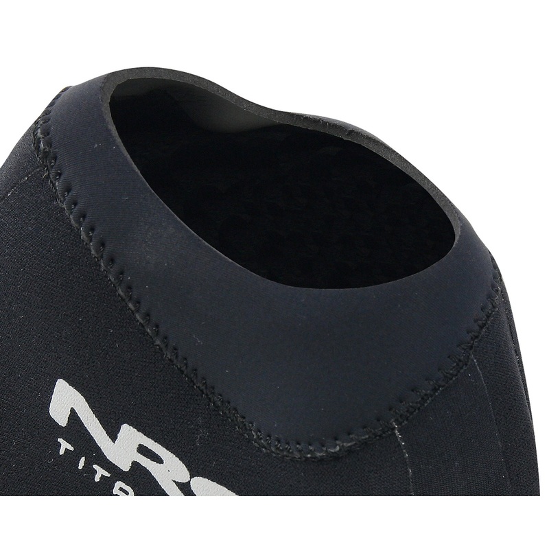 NRS Titanium Boundary Socks with HydroCuff