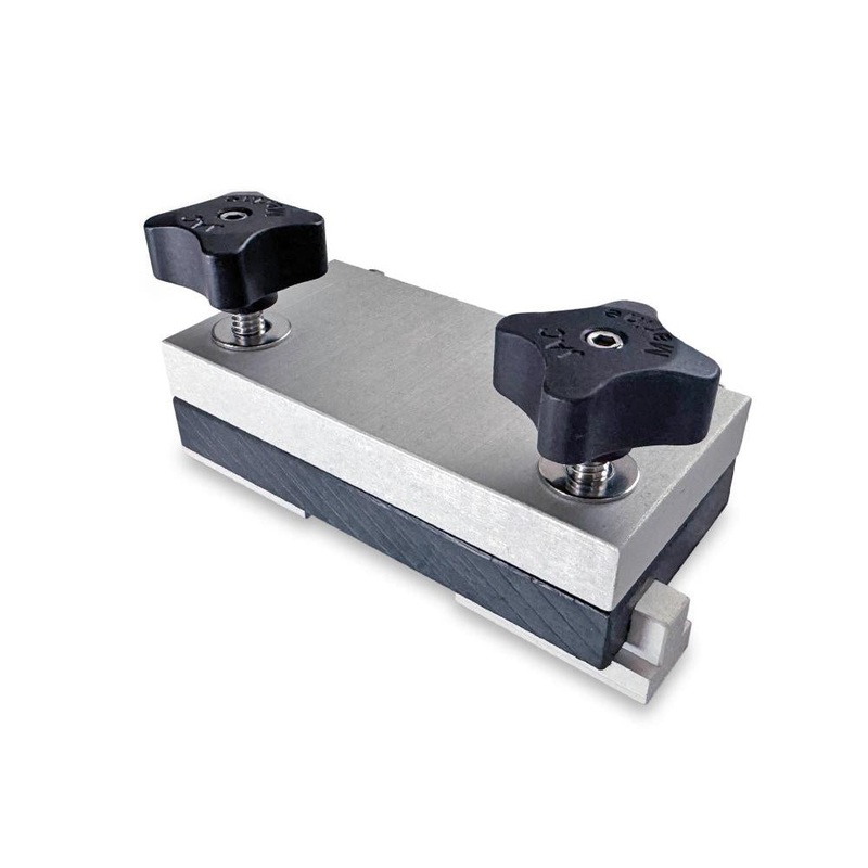 Jac Marine 90-degree mount for Princecraft